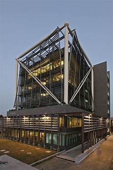 Prefabricated Facade System