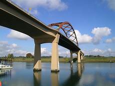 Steel Bridge Contractor